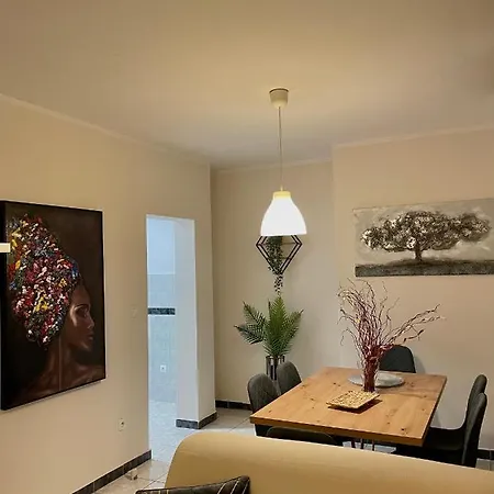 Zenta Appartement *